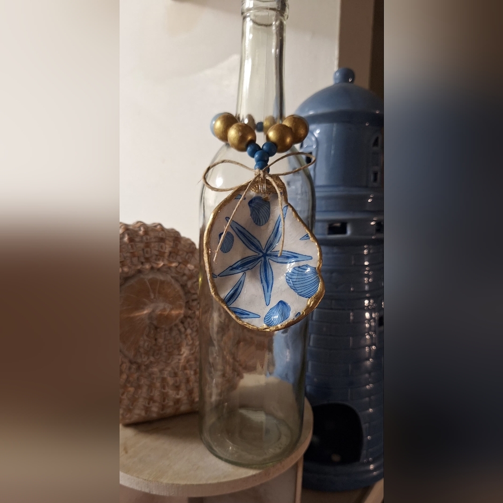 OYSTER SHELL ORNAMENT